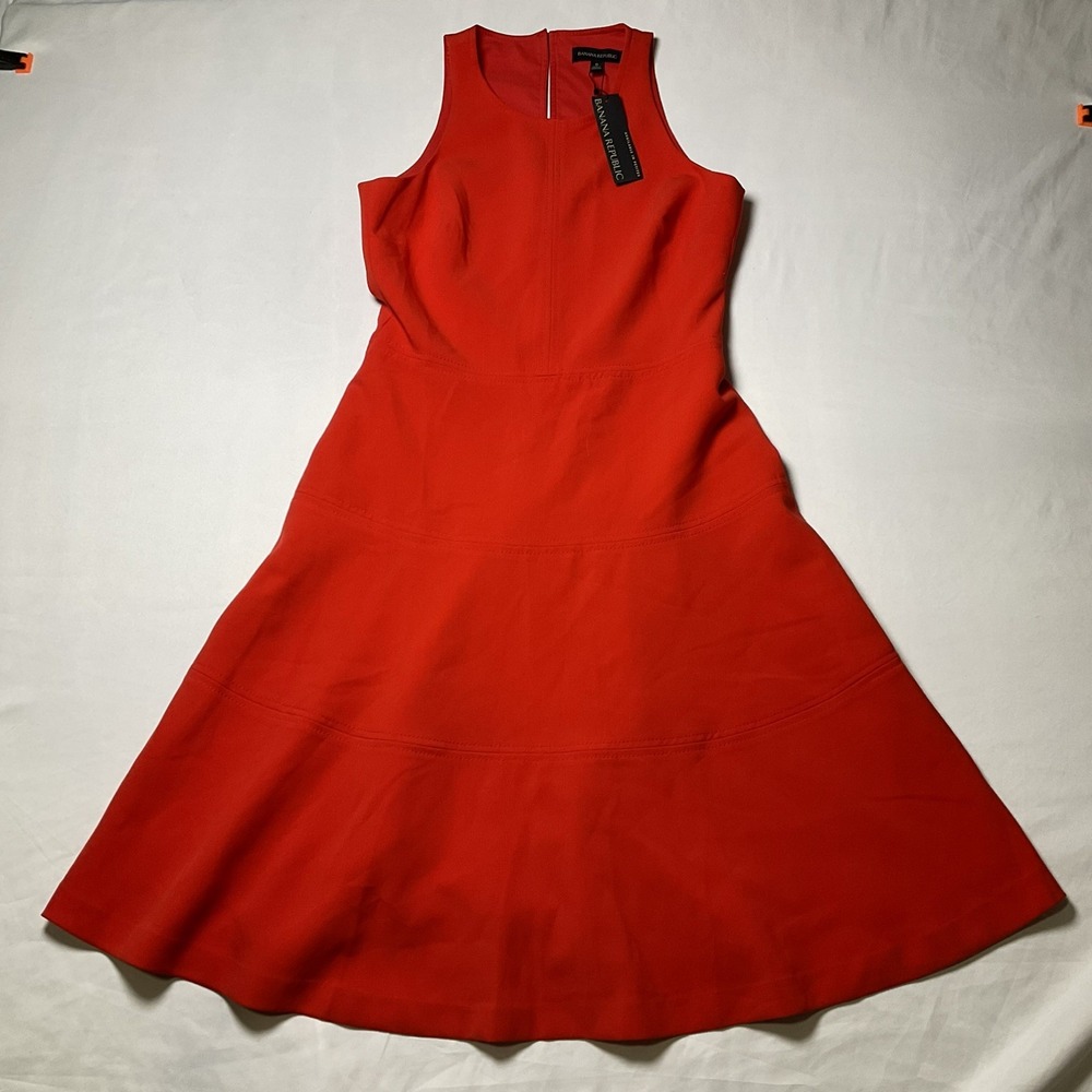 Banana Republic Dress Womens 6 Red Fit & Flare Knee Length Crew Neck Lined 527